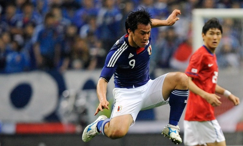 Shinji Okazaki preselio u Mainz, Kamerunac Zoua novi napadač HSV-a