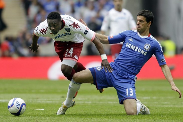 Ballack i Cole definitivno odlaze