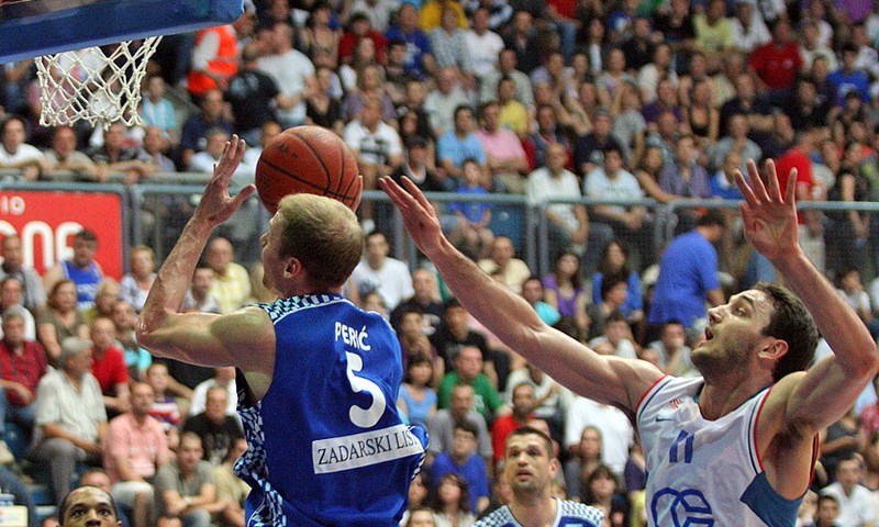 Hrvoje Perić ipak na vratima Unicaje