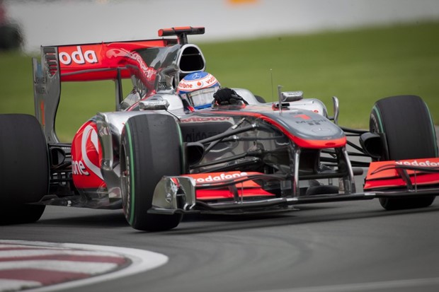 Hamilton u zadnji čas nadmašio Red Bull