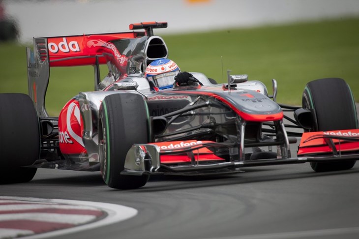 Hamilton u zadnji čas nadmašio Red Bull