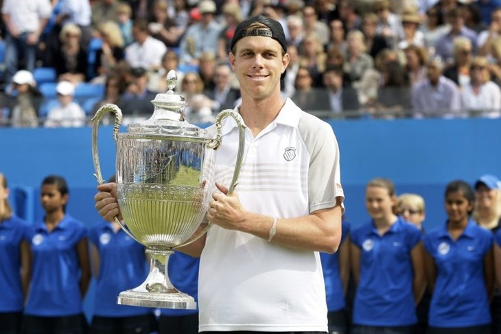 Tri podloge, tri naslova