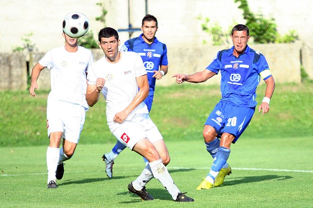 Koper prije Dinama ohrabren trofejem