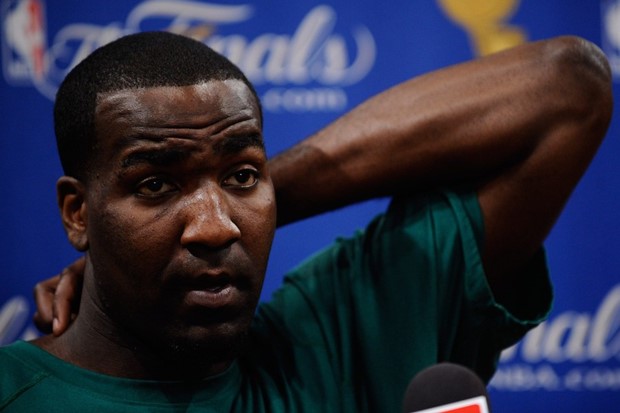 Celticsi uoči sedme strahuju za centra