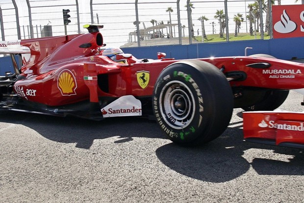 Kažnjena devetorica presporih vozača