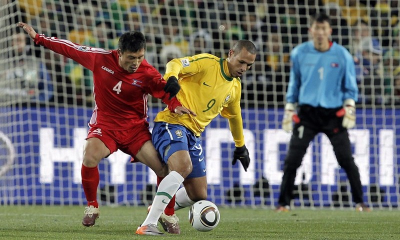 Luis Fabiano: "United ili Milan"