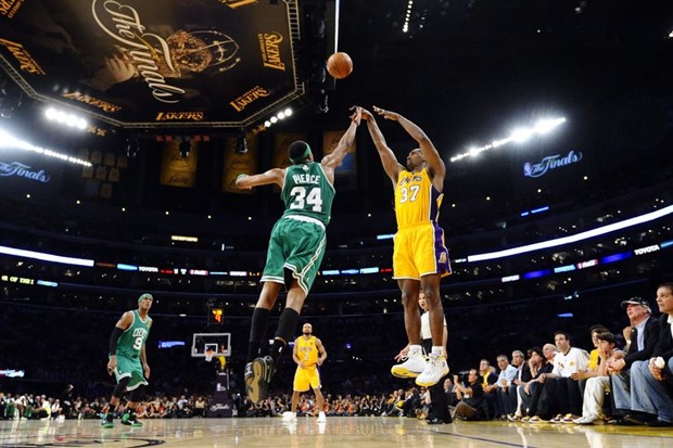 I Pierce na tržištu