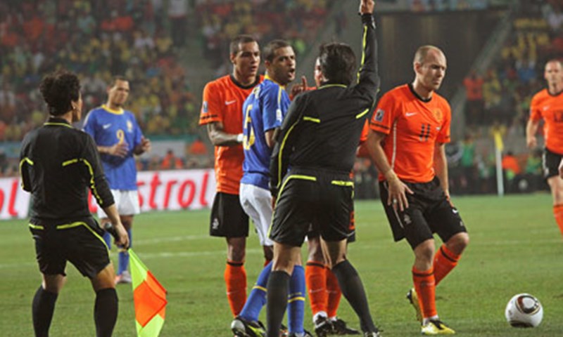 Dr. Sneijder i Mr. Melo