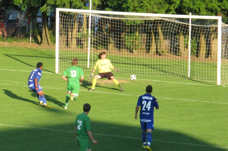 Dinamo bez problema u Petrinji