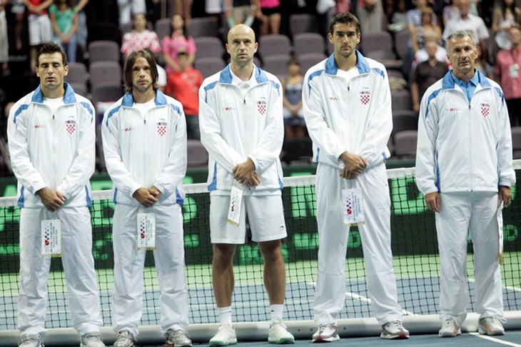 Budućnost donosi niz upitnika