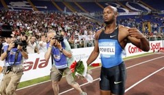 Powell Gayu širom otvorio vrata