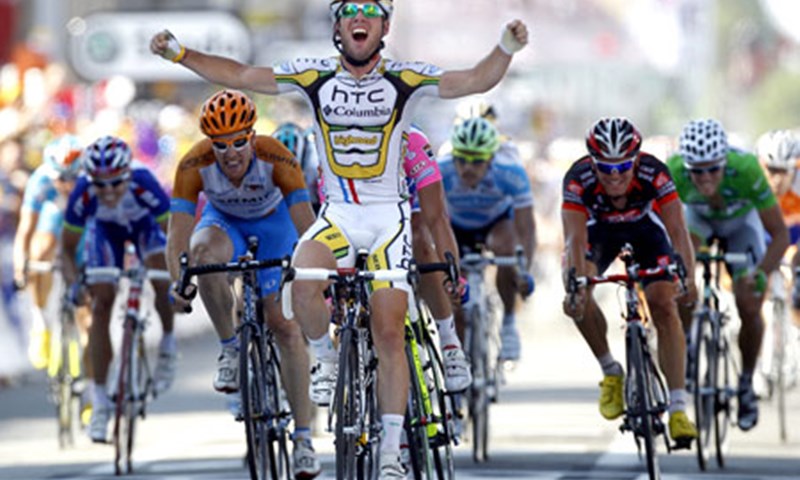 Učenik nadmašio učitelja, Renshaw diskvalificiran