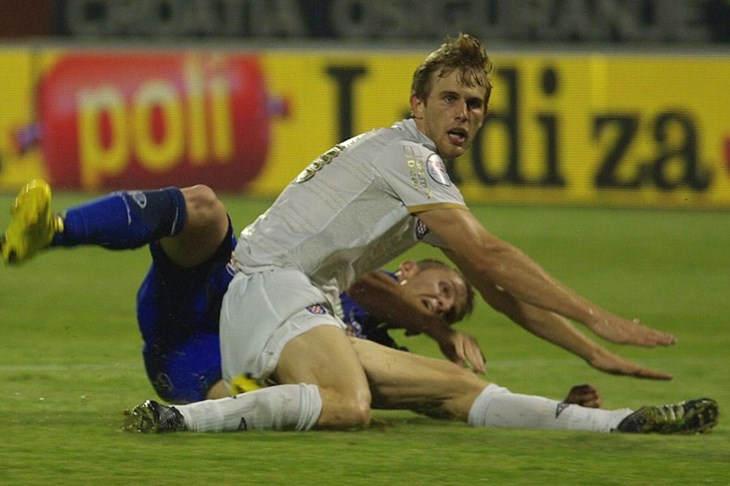 Dinamo prošao, Dinamo slijedi