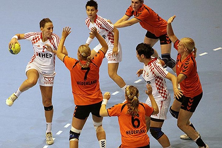 Juniorke prošle u drugi krug