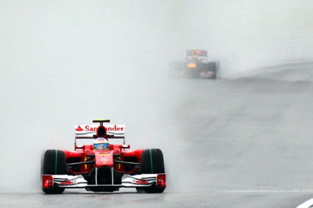 Sutil briljirao po kiši