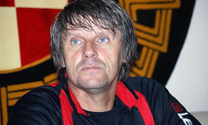 Mladina: "Imamo dječje bolesti"