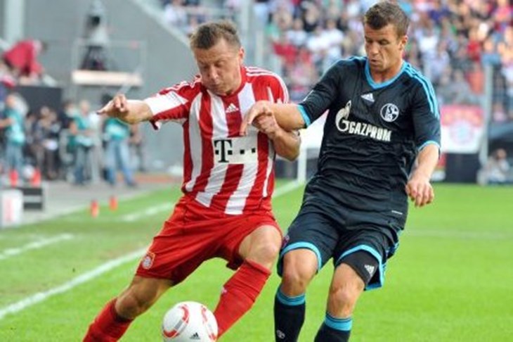 Video: Bayernu trofej, Olić asistent