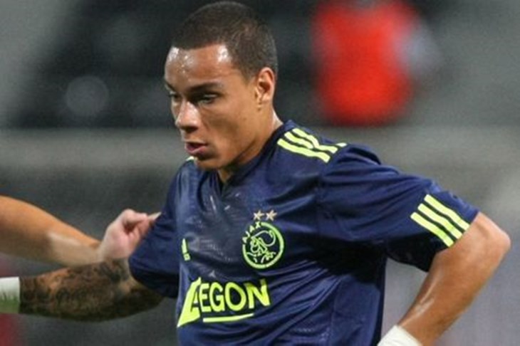 Ajaxu i AZ-u samo po bod