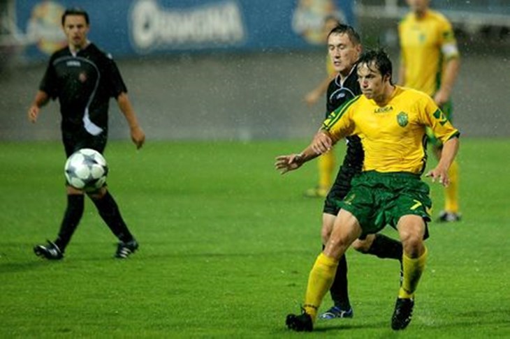 Derbi začelja bez pobjednika