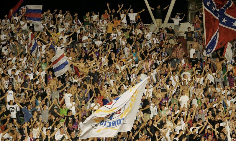 Dugi rukavi, Hajduk u Europi? Ma daj?!
