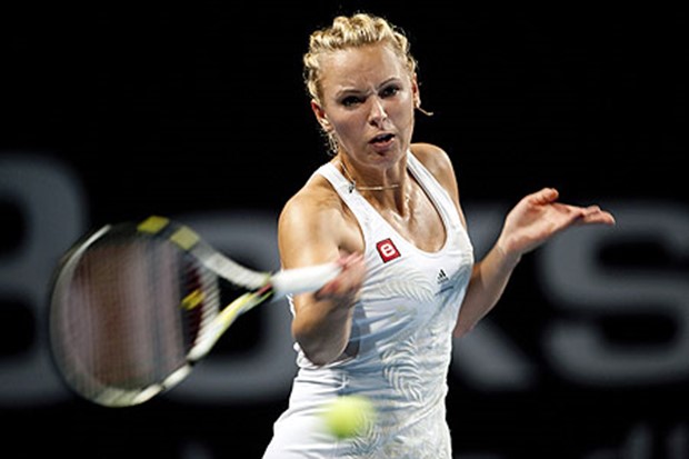 Sunce obasjalo Wozniacki i Zvonarevu