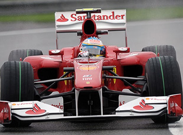 Alonso i po kiši i po suhom