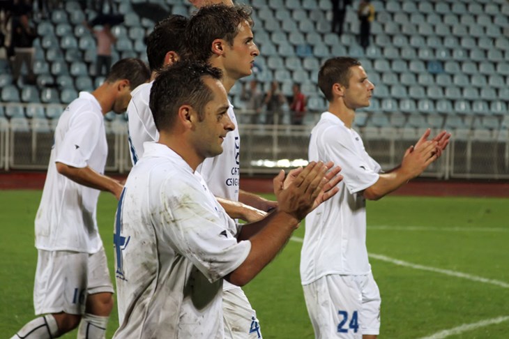 Mali derbiji u Puli i Koprivnici, Rijeka čuva vrh