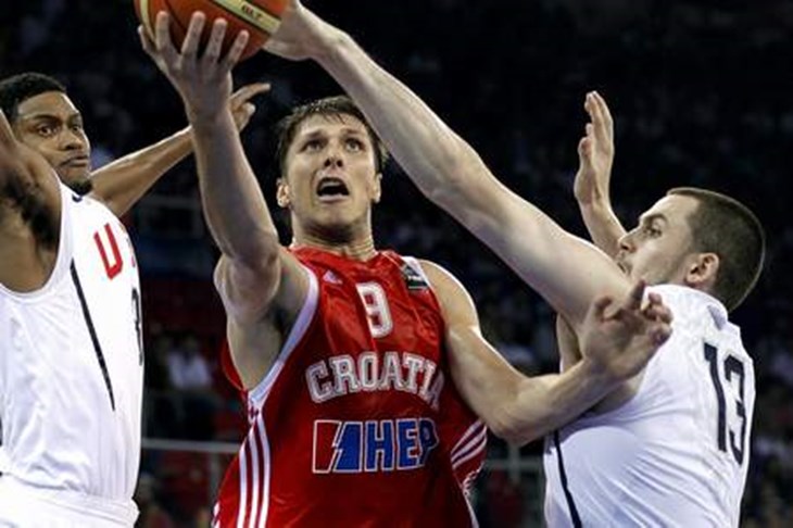 Američki Gay Love s Ružom