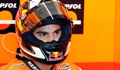 Pedrosa starta s vrha