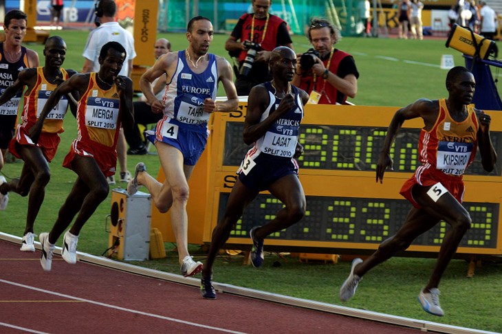 Lagat kratak u New Yorku