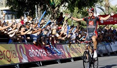 Antonu i etapa i čelo