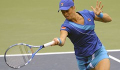 Clijsters poput parnog valjka