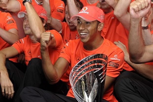 Hamilton: "Moram završiti svaku utrku"