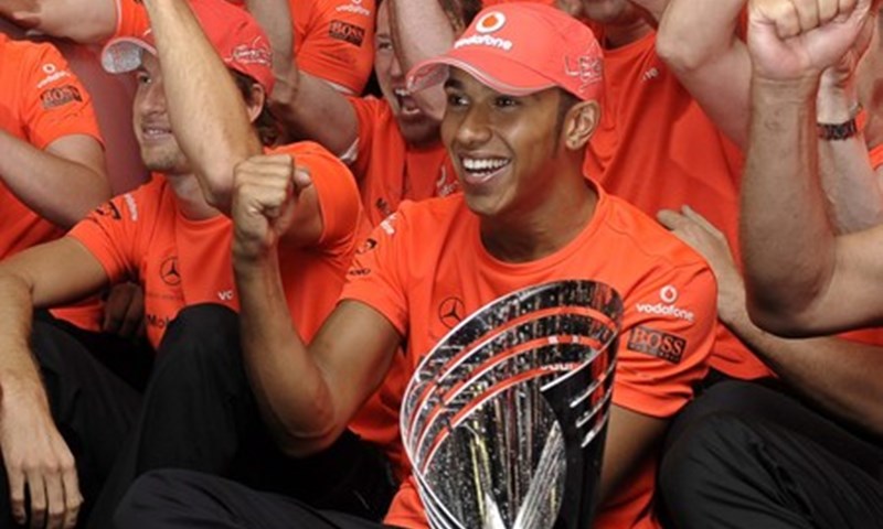 Hamilton: "Moram završiti svaku utrku"