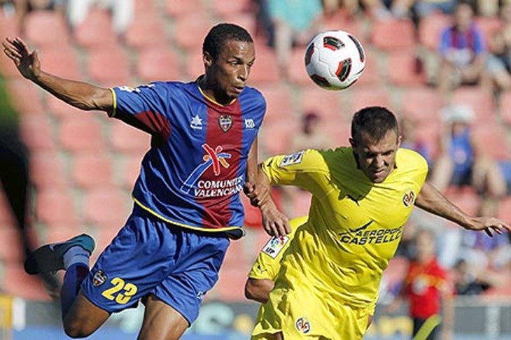 Pobjeda Villarreala, Herculesu hladan tuš