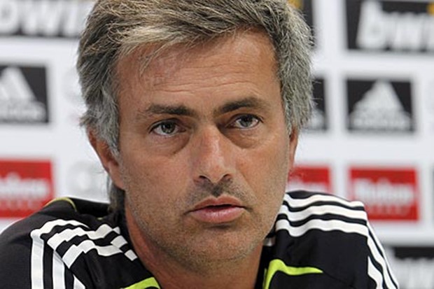 Mourinho: "Mali klubovi puštaju Barci"