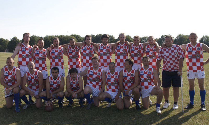 Zovi, samo zovi, svi će vitezovi...
