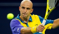 Ljubičić zapeo na Đokoviću