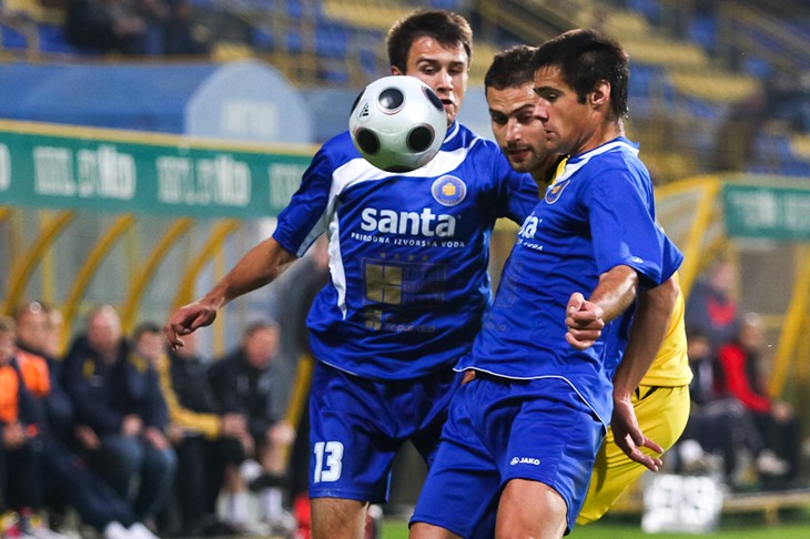 Santini potopio Rijeku