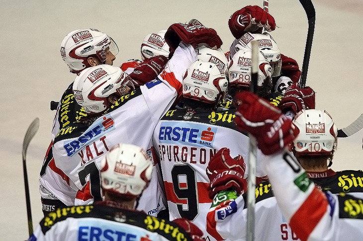 Slavila vodeća trojka