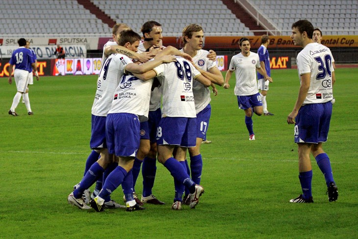 A sada, pravac St. Peterburg!