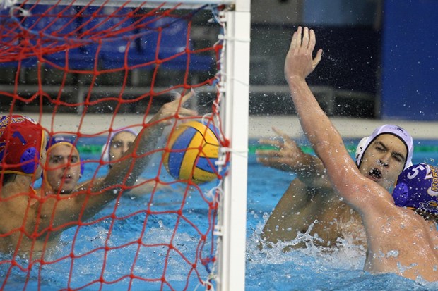 Ni Rumunjima ni mrvice