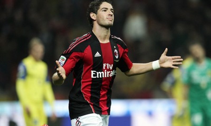 Eduardo u Londonu, Milan opet kod Mourinha