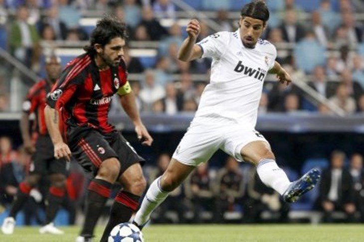 Real lako, Ajax nešto teže