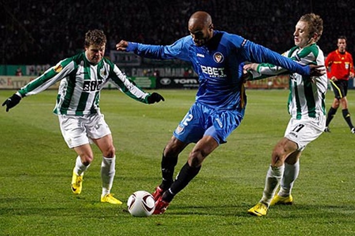 Karpaty nemoćan protiv Seville