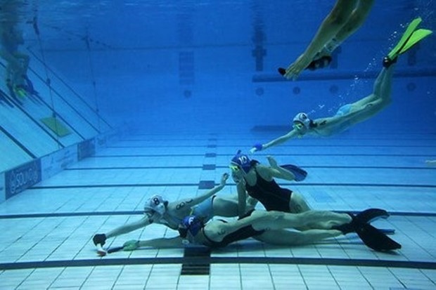 PH u podvodnom hokeju