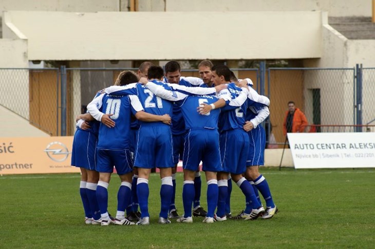 12 kola, jedna želja