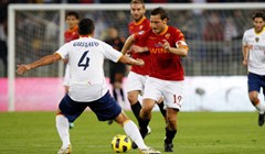 Roma slavila, Totti se tukao