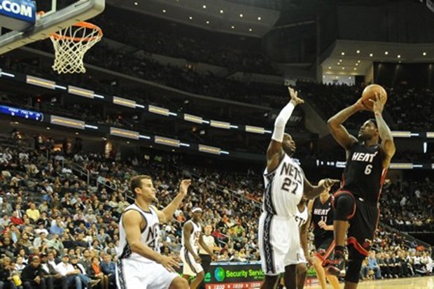 Novi Bryantov triple-double