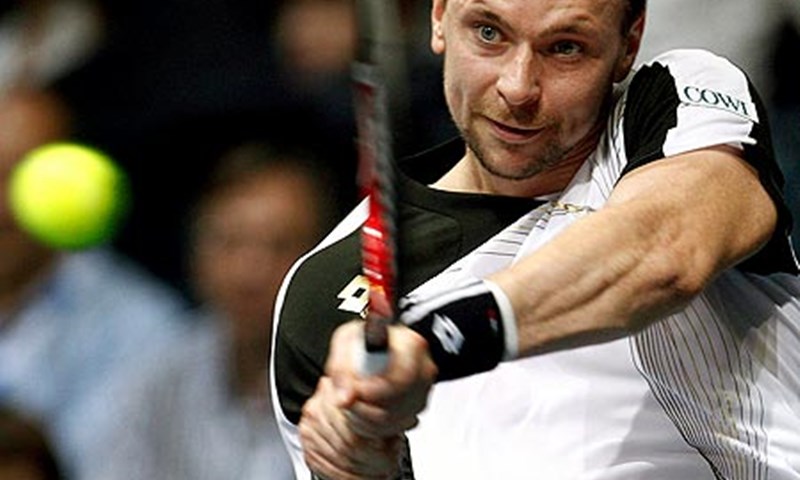Söderling i Ferrer za finale